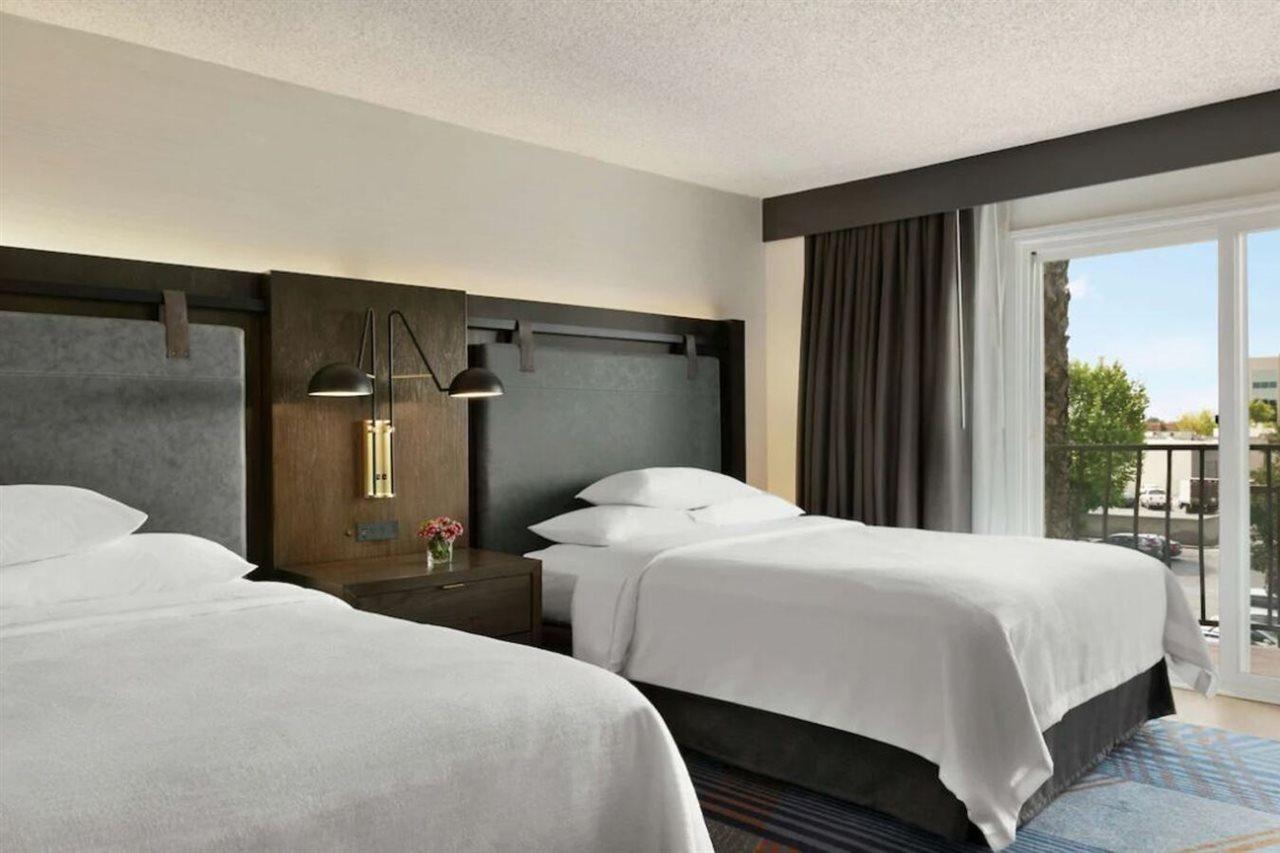 Embassy Suites By Hilton Los Angeles Downey Buitenkant foto