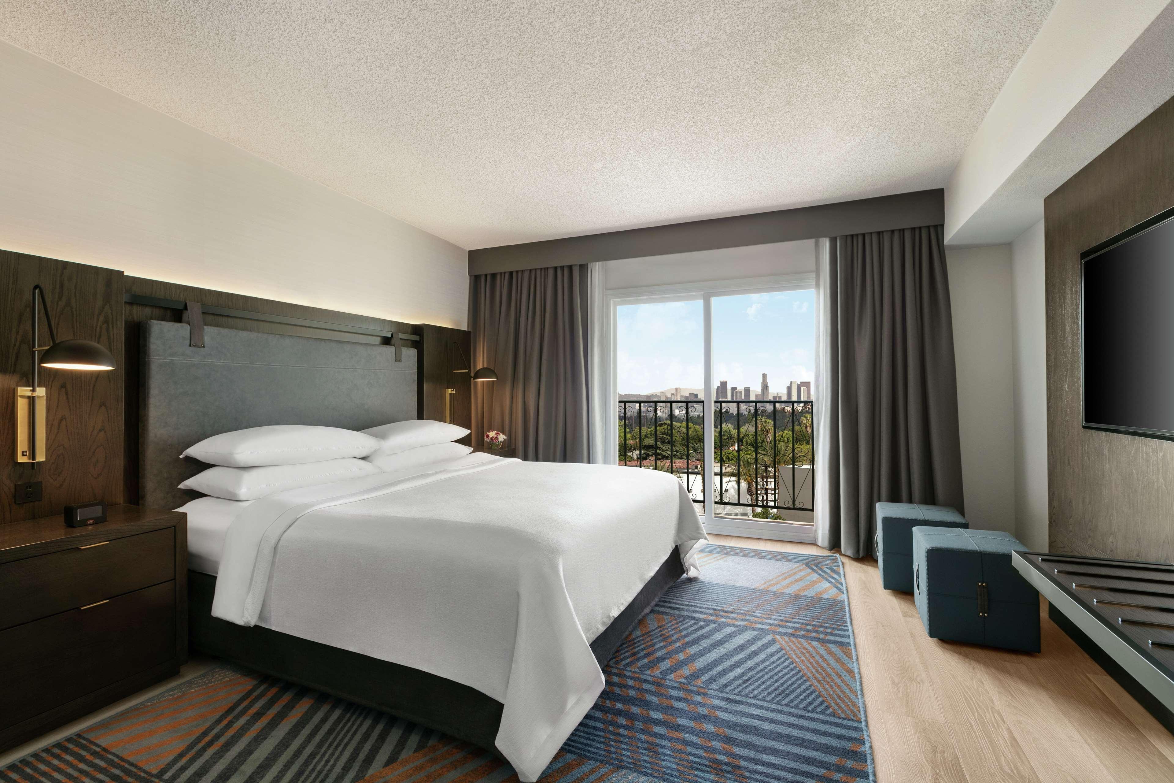 Embassy Suites By Hilton Los Angeles Downey Buitenkant foto