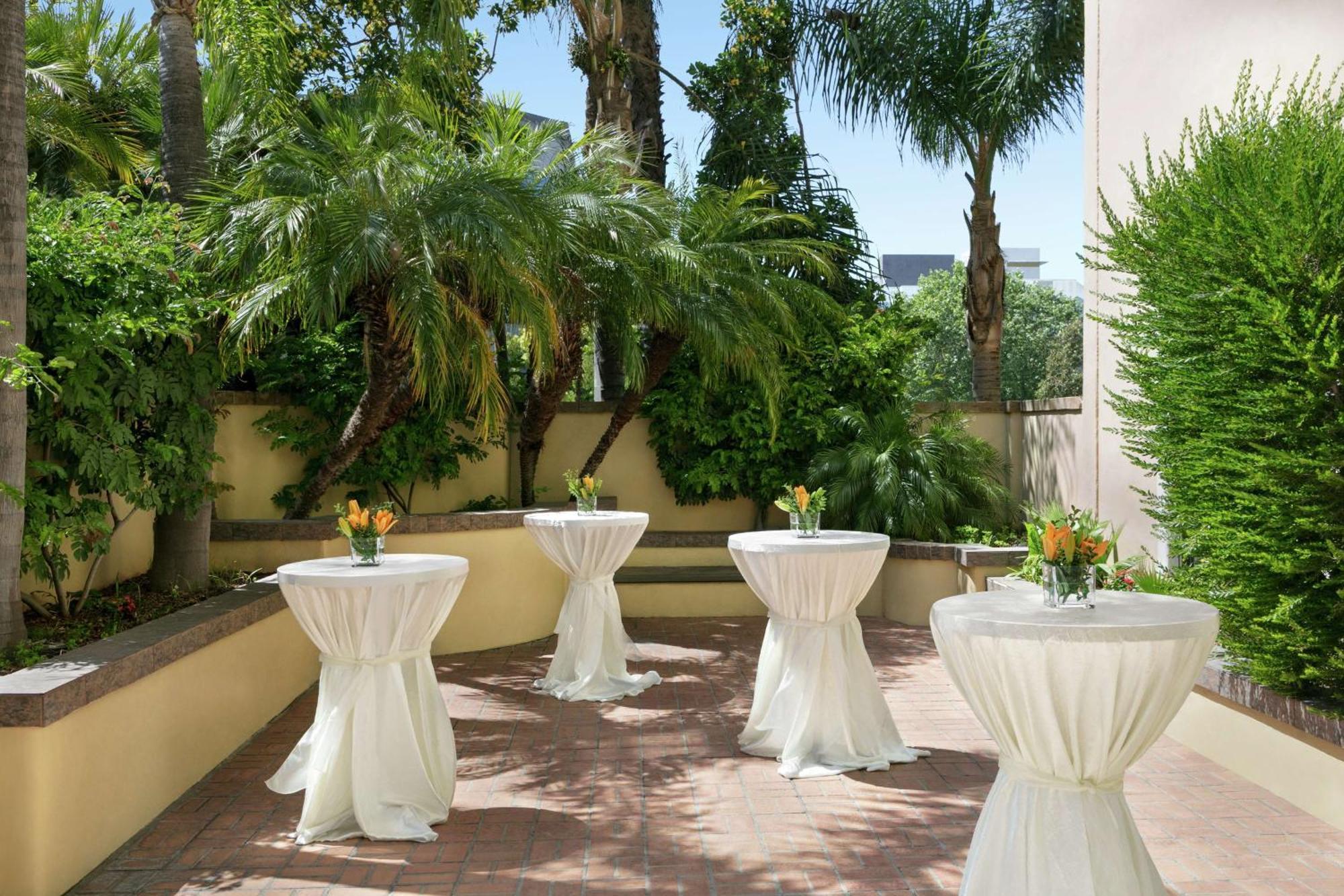 Embassy Suites By Hilton Los Angeles Downey Buitenkant foto